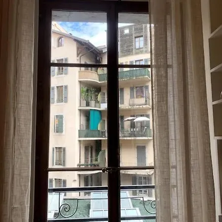 Geneva Appartment Apartamento *